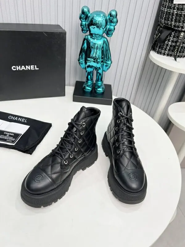 chanel bottes pour femme s_12451164